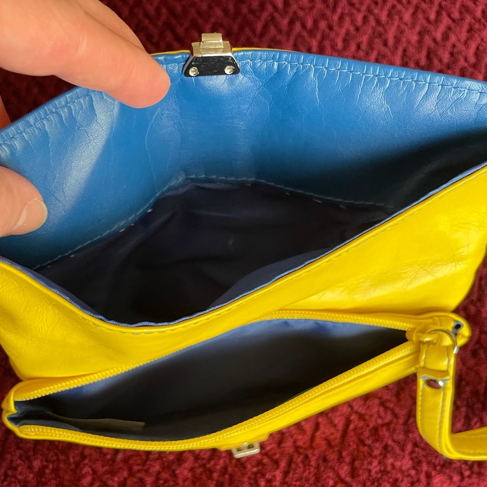 🍋 Vintage Yellow Folding Wallet - Picture 4 of 8